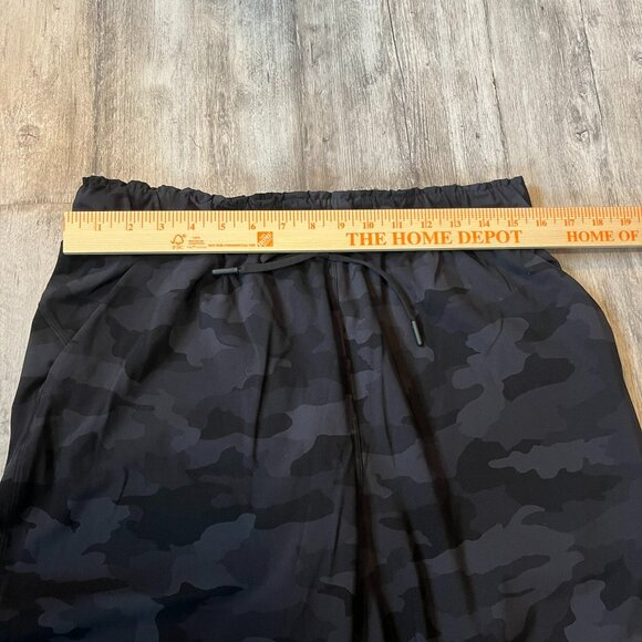 Lululemon Stretch High Rise Crop 23", Heritage 365 Camo Deep Coal Multi,… - Picture 10 of 10